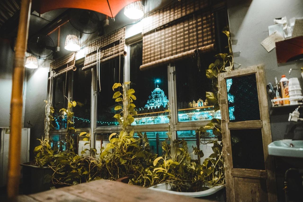 Hostel Motodorm Langkawi Kuah Exterior foto