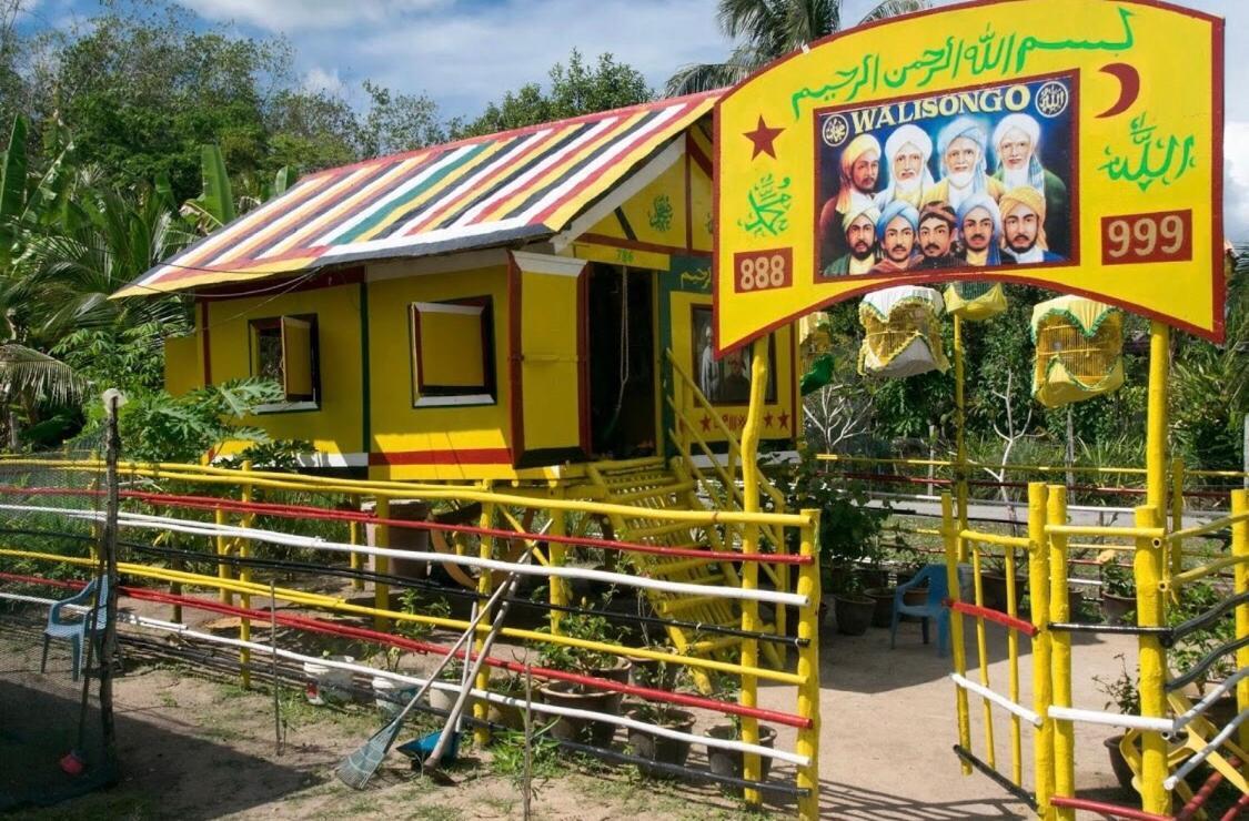 Hostel Motodorm Langkawi Kuah Exterior foto